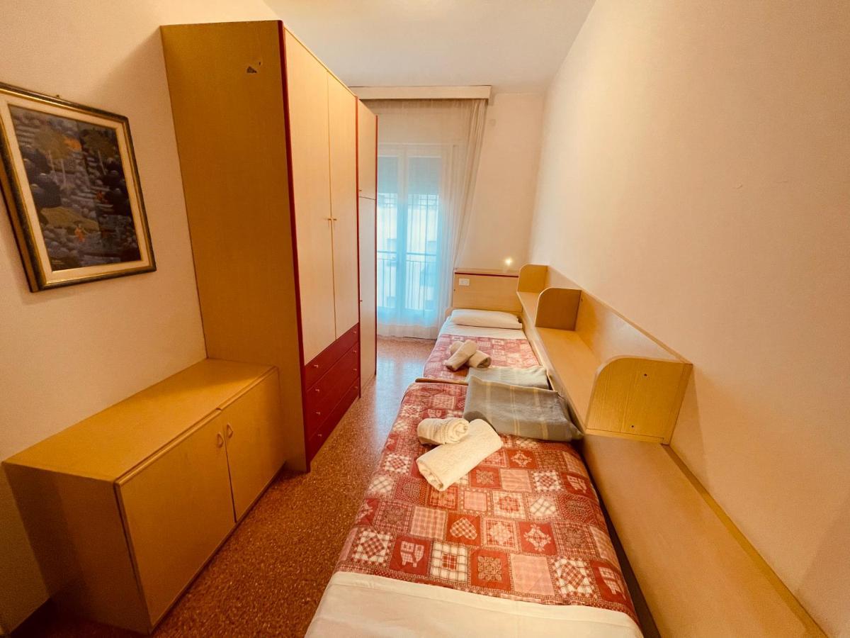 App4Rent Saturno 4 - Family Apartment, Wifi, Parking Lido di Jesolo Exterior foto