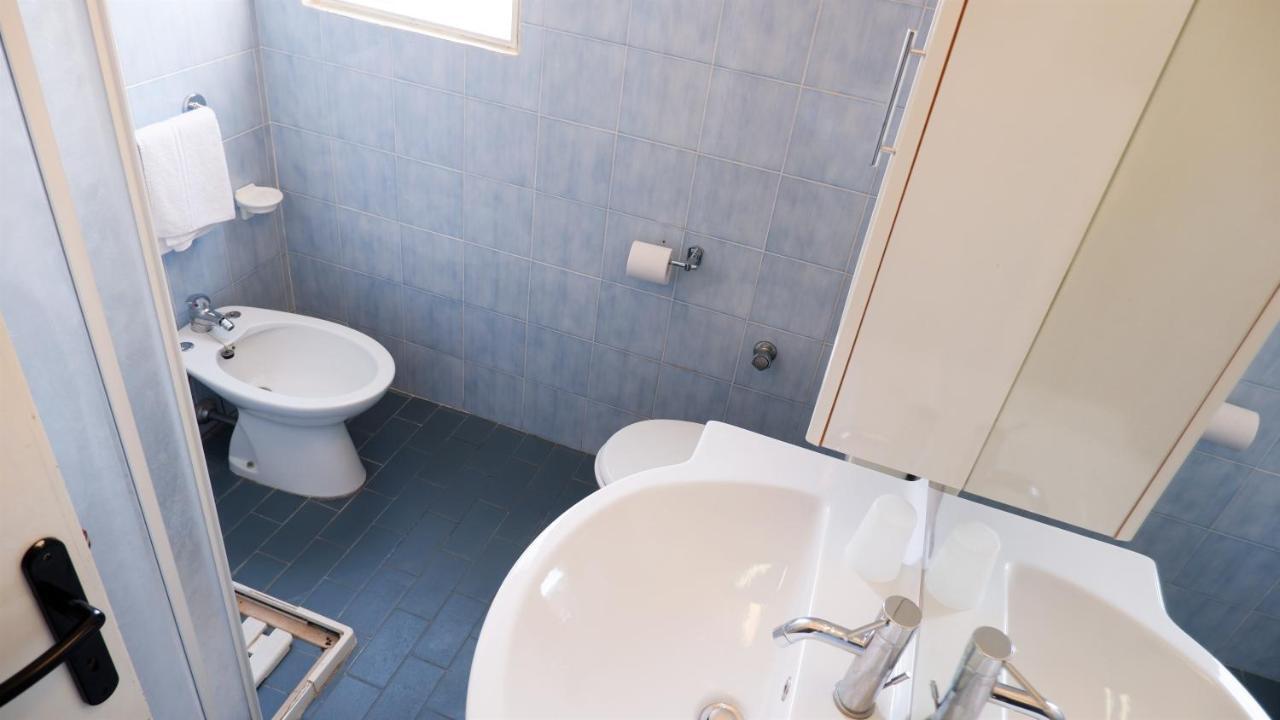 App4Rent Saturno 4 - Family Apartment, Wifi, Parking Lido di Jesolo Exterior foto